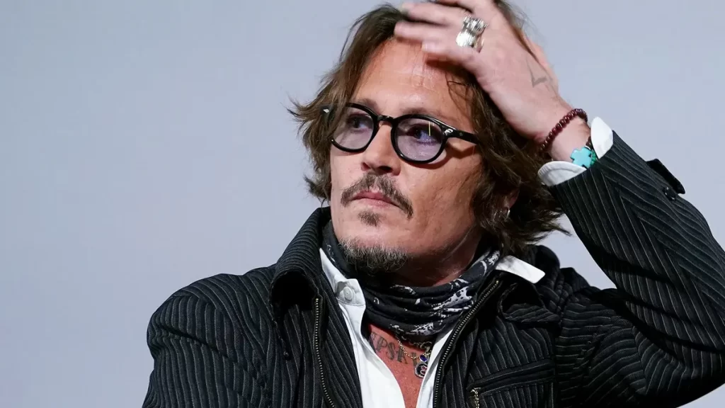 Johnny Depp nu a fost servit într-un restaurant din Budapesta