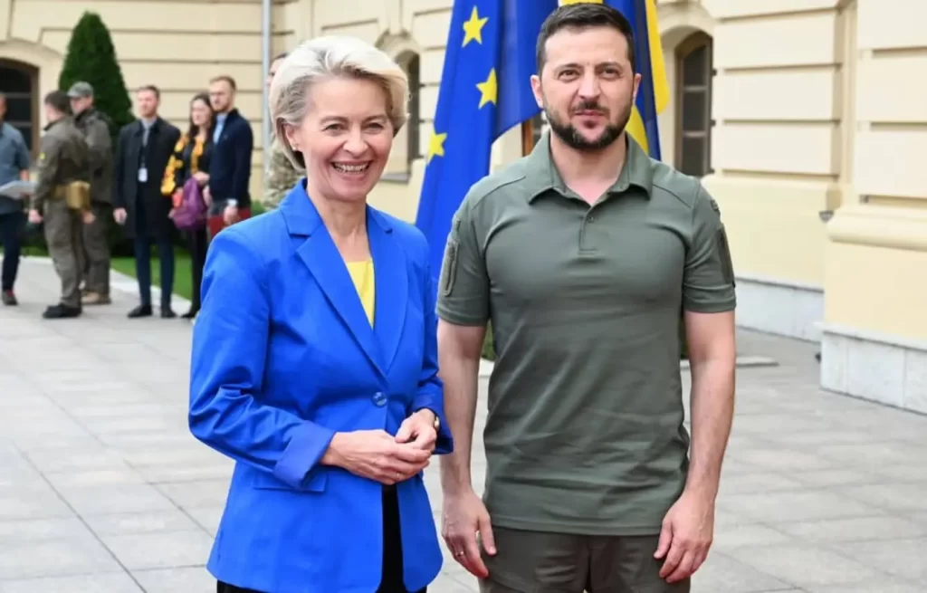 Ce face Zelensky? El a convocat pe neașteptate consiliul militar ucrainean