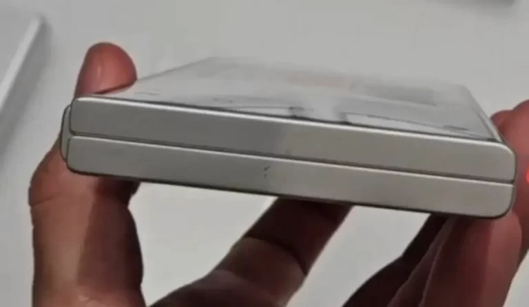 Video cu prototipul Samsung Galaxy Z Fold 6