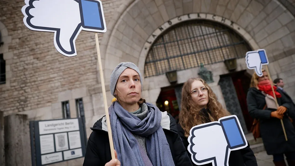Adevărul șocant despre cum Facebook și Instagram îi atrag pe copii pe platformele lor
