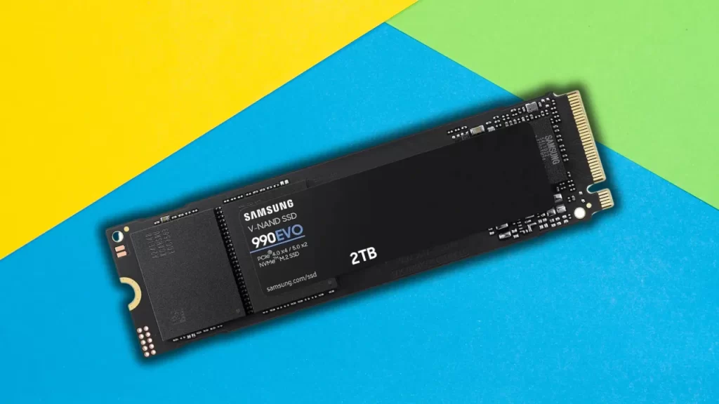Tot ce trebuie să știi despre noile SSD-uri Samsung 990 EVO