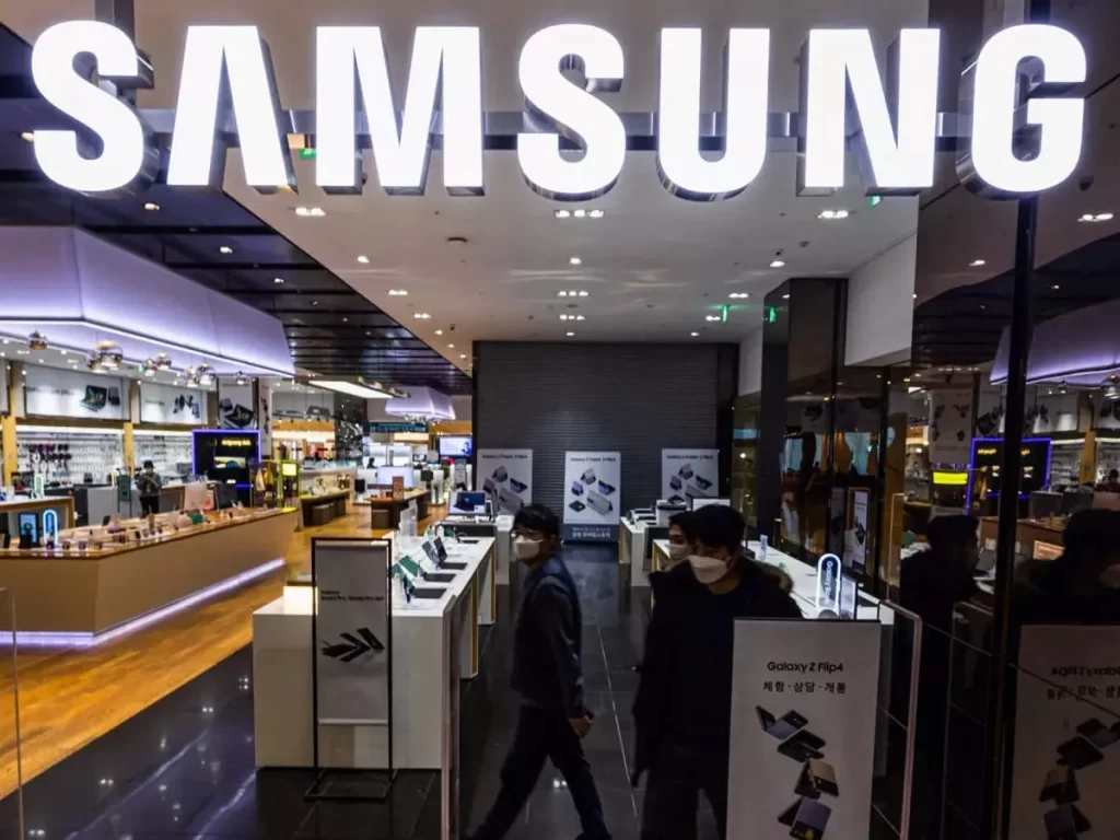 Samsung ar putea lansa un nou tip de smartphone revoluționar,
